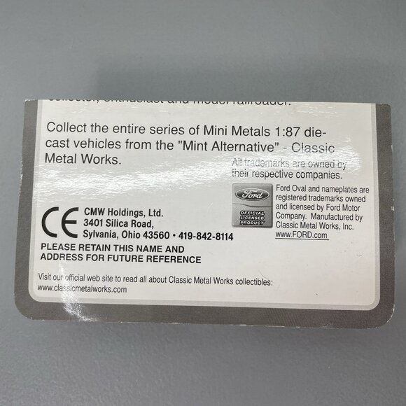 Classic Metal Works HO 1:87 Mini 1954 Ford Fairlane Yellow Taxi Cab Die Cast - Picture 3 of 3